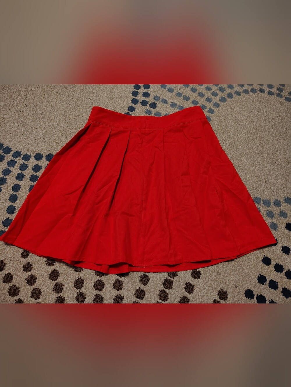 Bright Red Pleated Short Skirt Zipper Closure Above Knee Size Small